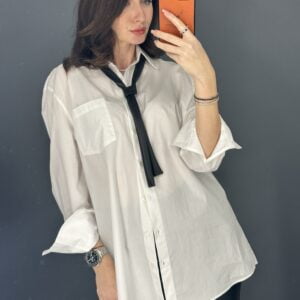 Marškiniai su kaklarišiu