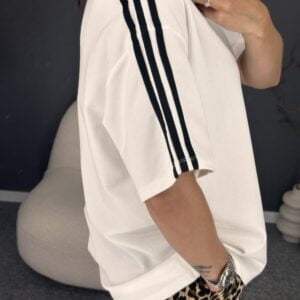 Palaidinė su dryžiais