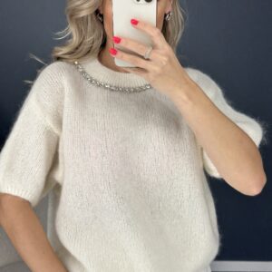 Baltas mohera megztinis