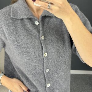 Pilkas polo megztukas