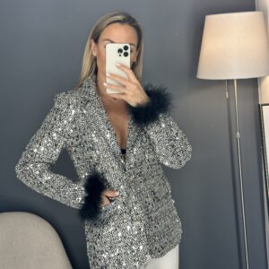 Blizgus švarkas su pūkeliu